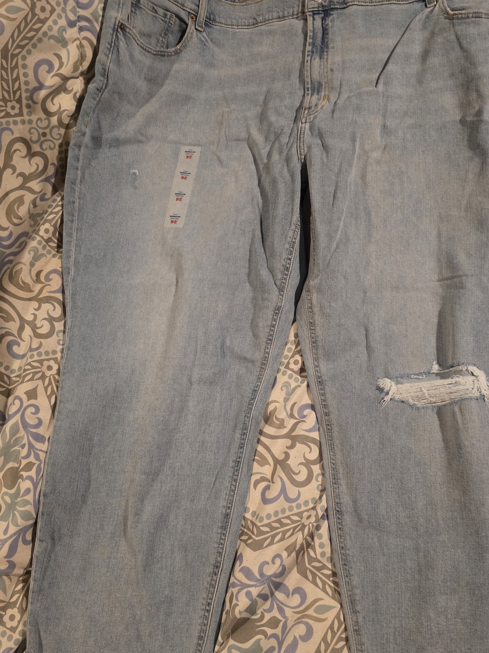 Old Navy size 26 Boyfriend Jeans New